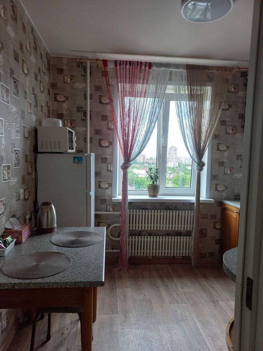 Квартира подобово. Чугуїв, посуточно