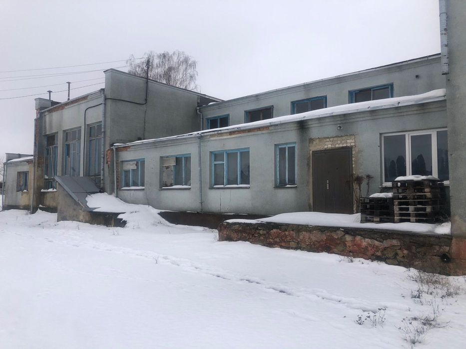 Будівля комерційного призначення