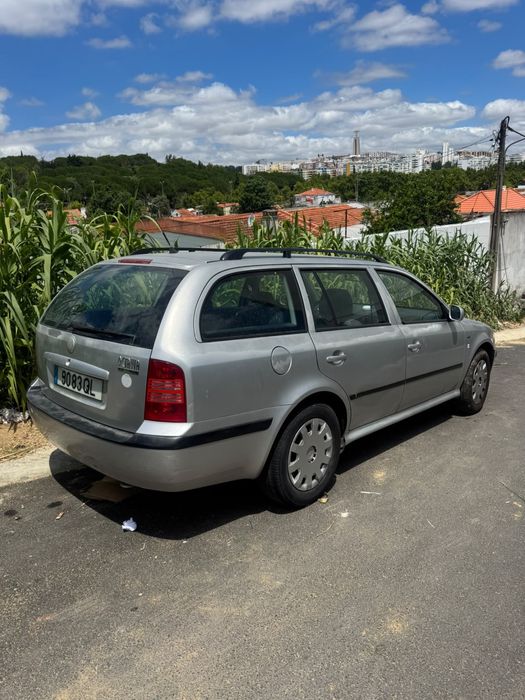Skoda Octavia Ano 2000