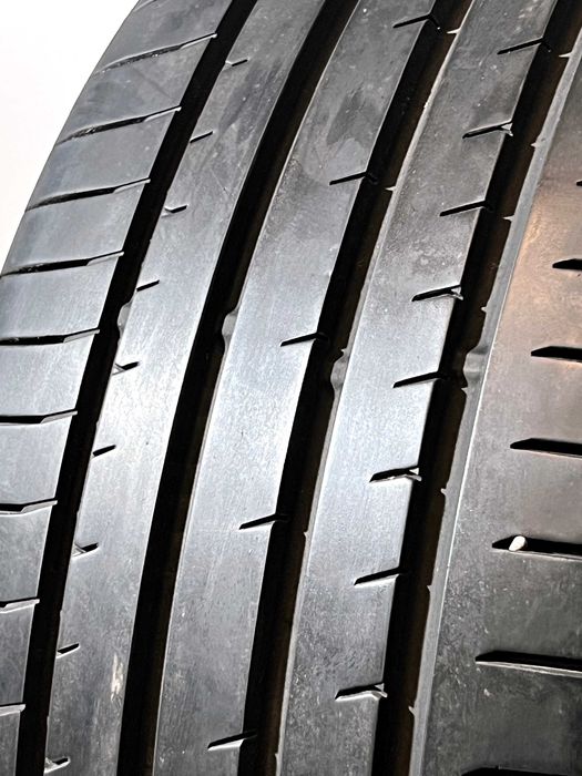 Pneus Toyo Proxes R51A - 215/45/18 - Como NOVOS