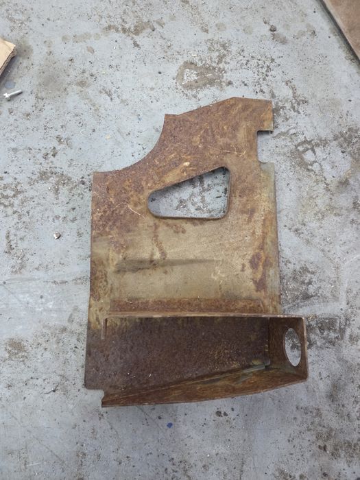Zakończenie progu fiat 126p progi wzmocnienie  podloga