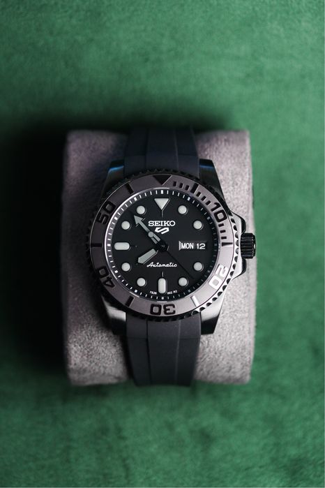 Zegarek Seiko Mod SKX Sports 5 PVD Custom Mod All Black
