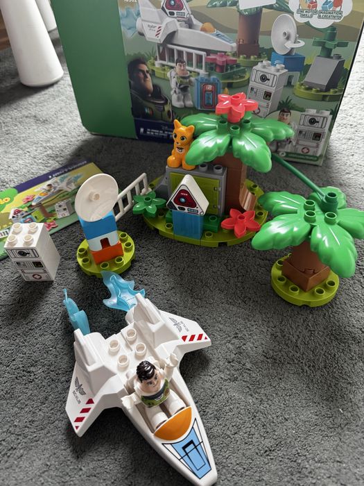 Duplo 10962 planetarna misja Buzza Astrala