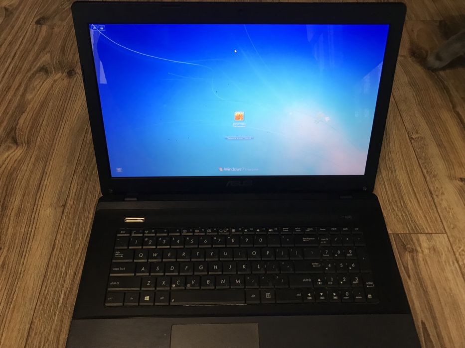 Продам ноутбук asus