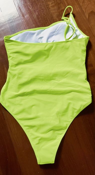 Fato de banho em verde neon