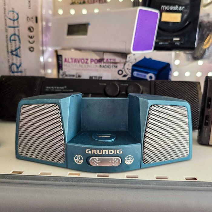 Base Som Portátil GRUNDIG DS 500 G.DP 92para iPod/MP3– Colunas Estéreo