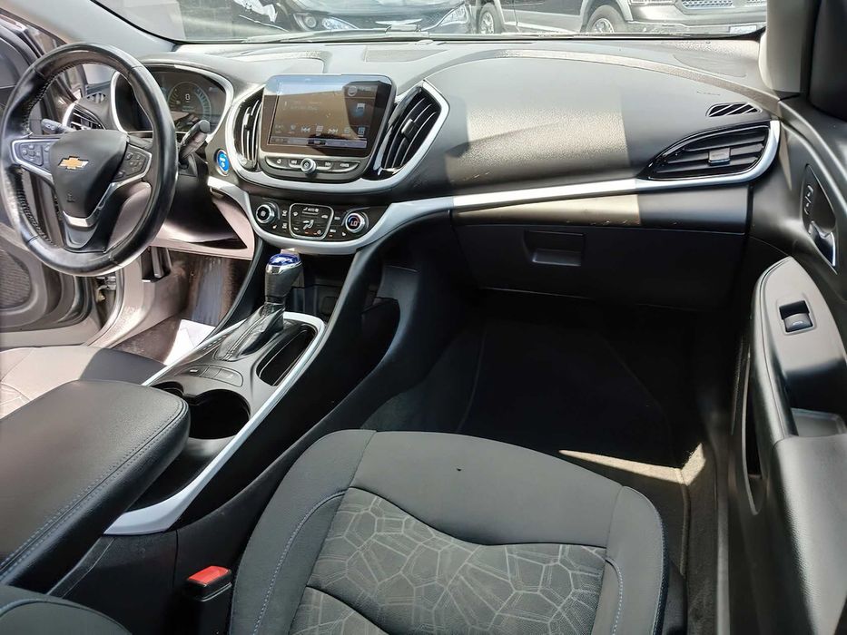 Chevrolet Volt Premier      2017