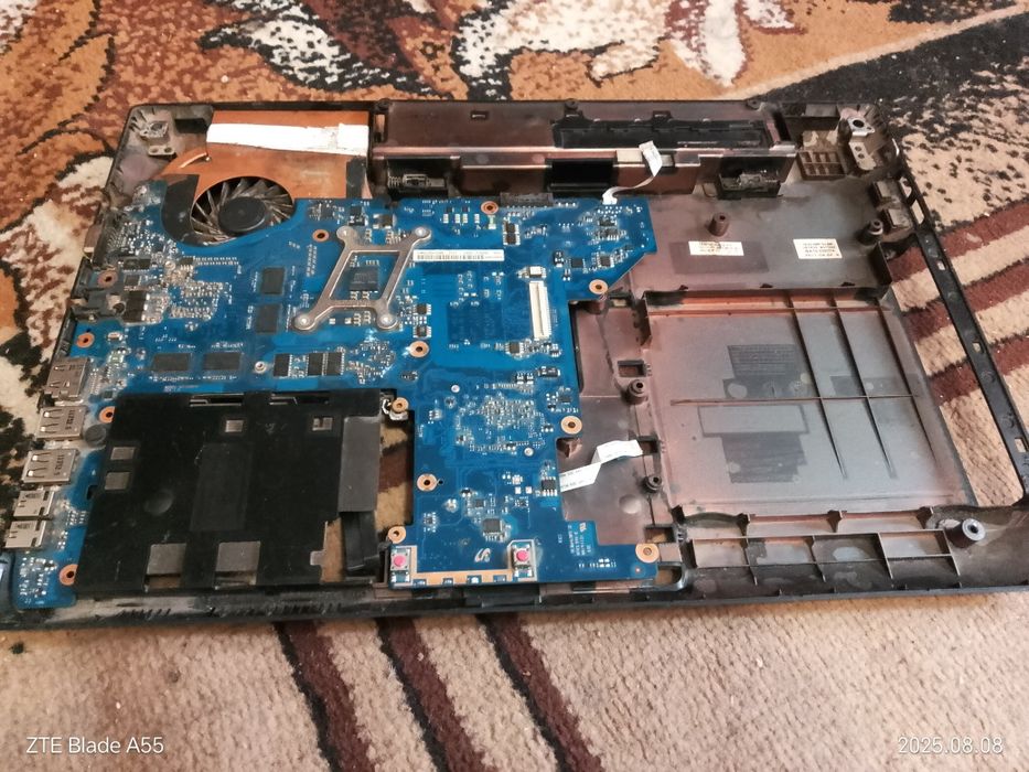 Ноутбук Samsung RF511-510 Запчасти