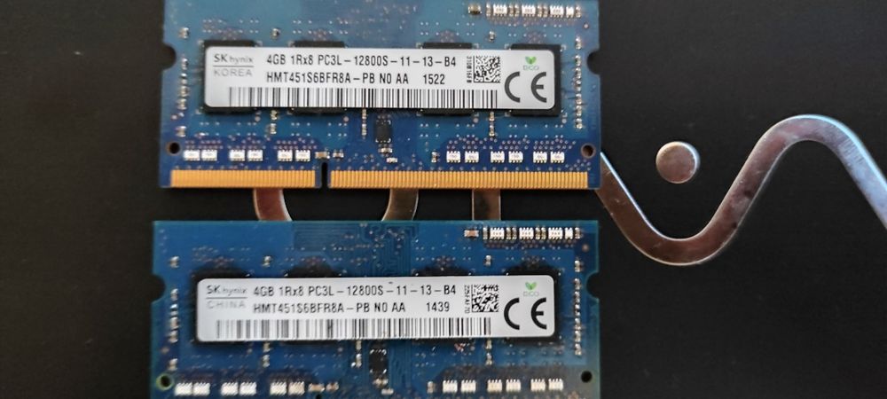 Memórias RAM de 4 e 8 gigas DDR 3