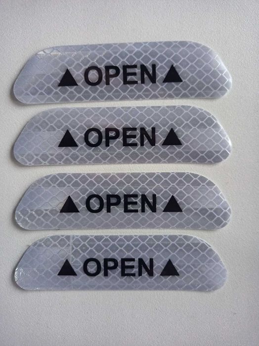 Светоотражающие наклейки для автомобиля OPEN