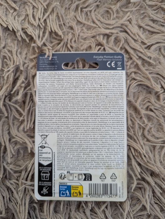 SD флешка 64 гігабайта