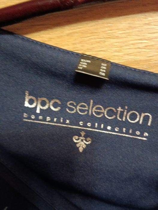 Sukienka lejąca na podszewce 52 54