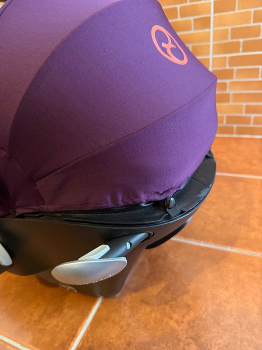 Cadeirinha Cybex + Base Isofix | Bom estado