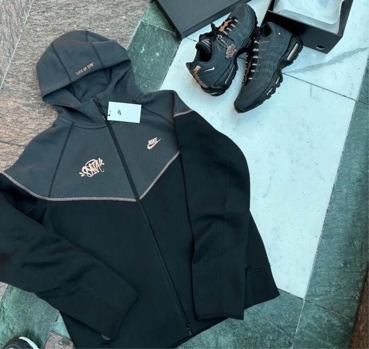 Syna World спортивний костюм x Nike Tech Fleece Nocta