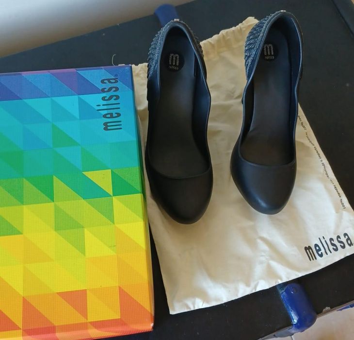 Sapatos Melisas Insense II