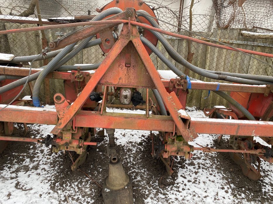 Продається сівалка соняшникова