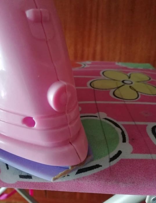 Tábua passar e ferro de engomar