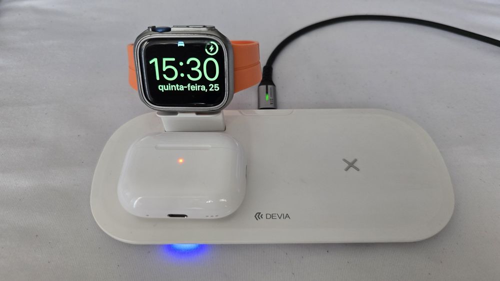 Devia 3-in-1 Charging Dock64354151973889122