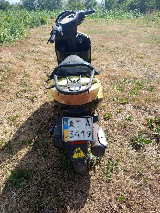 Продам скутер (4 роки не заводився)