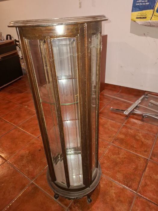 Cristaleira redonda 120cm