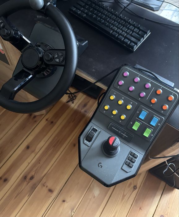 Kierownica LOGITECH G Saitek Farm