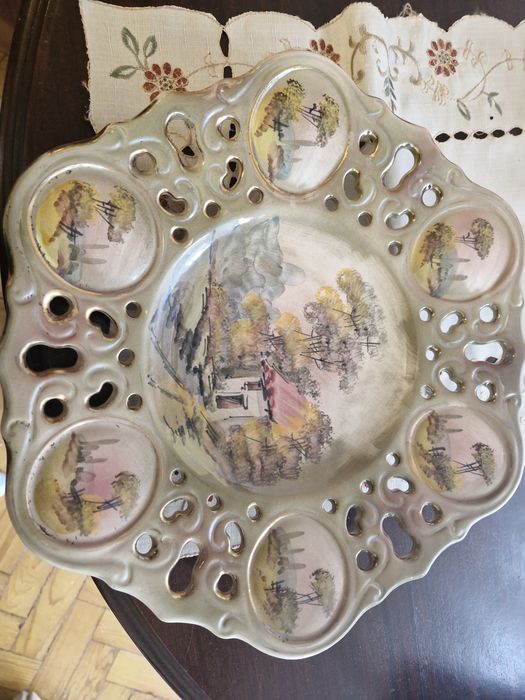 Vendo prato de decoração