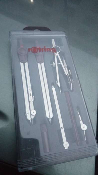Compasso Rotring (529.215) estojo completo