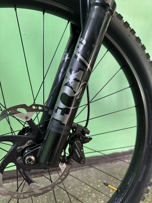 Велосипед Trek fuel ex .M/L 2021 .