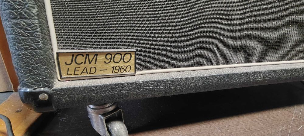 Marshall JCM900 + 1960