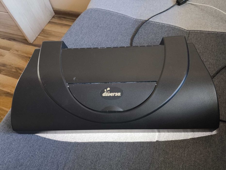 Pokrywa akwarium z oświetleniem