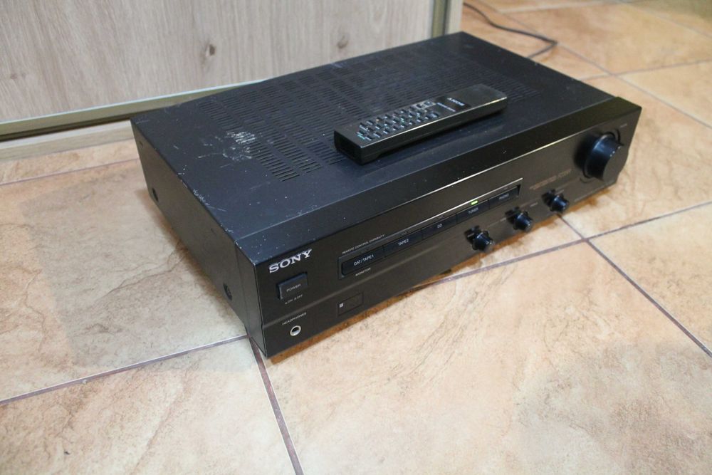 Wzmacniacz Stereo Sony TA-F235 PILOT