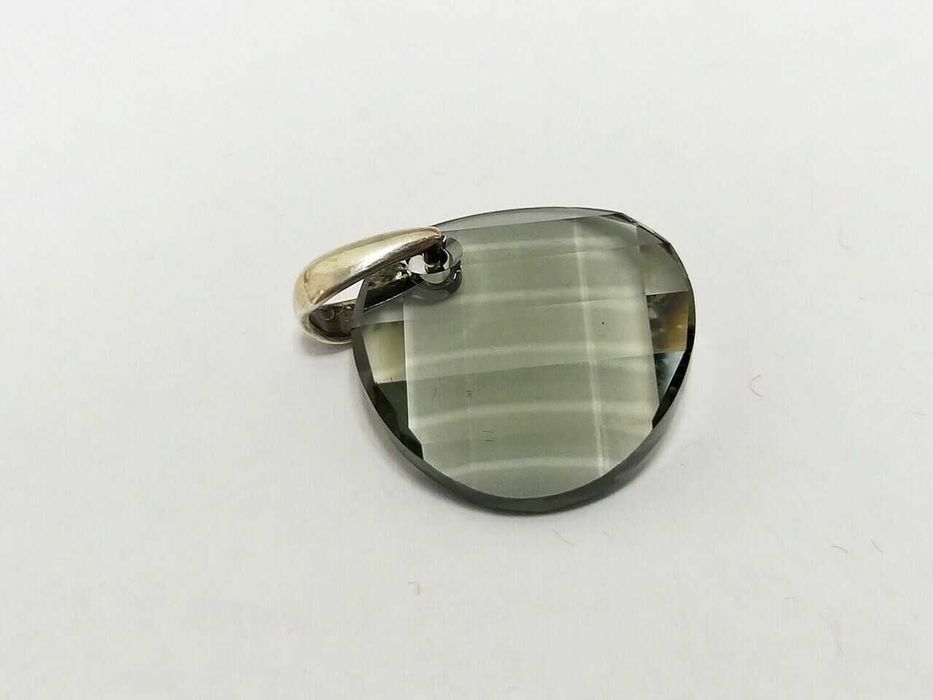 Srebrna zawieszka 925 czarna 3,3G długość 2,3 CM