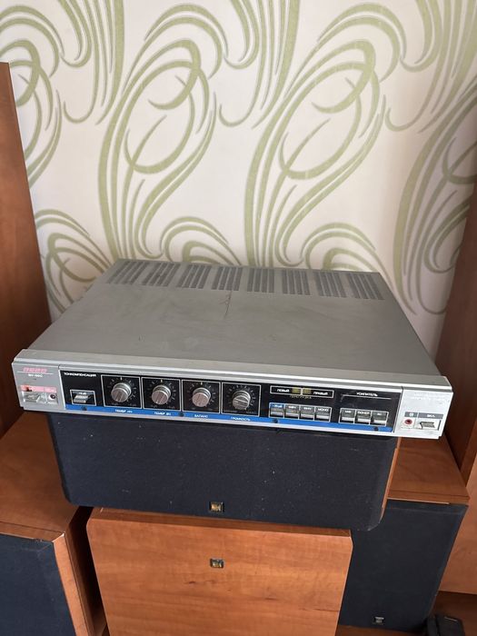 Підсилювач Вега 10У-120С (Vega 10U-120S) — ретро класика / Hi-Fi СРСР