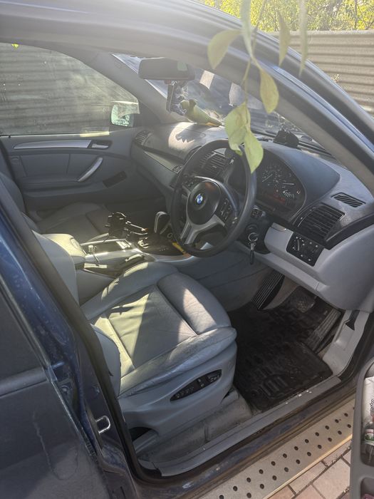 BMW x5 британець