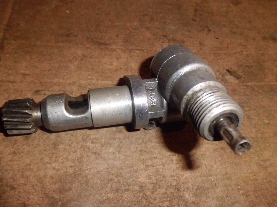 Cтеклышки подфарников ГАЗ-69, Газ-51, ЗиЛ-157. Шильдик Жигули.