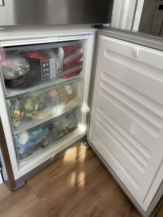 Холодильник liebherr