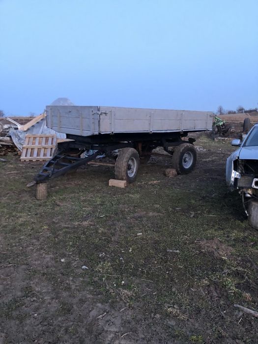 Причіп 2ПТС4.