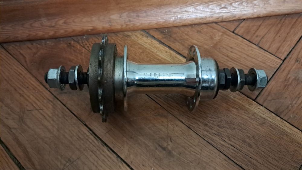 Колесо 14 дюймов заднее втулка 20 спиц на детский велосипед