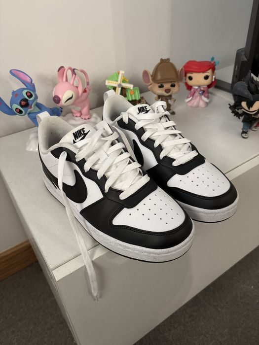 Adidas 2000 n37 & Nike Court Vison n37.5