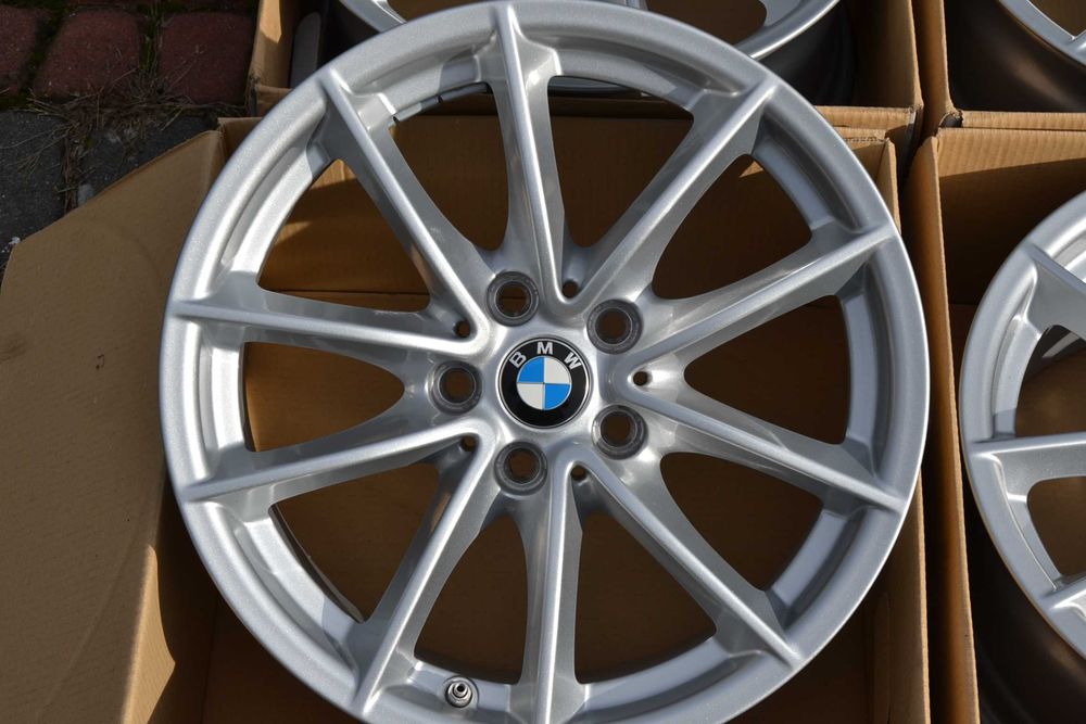 Felgi 17" BMW 5 G30 G31 7 G11 4 G20 G21 G22 Czujnik Dekiel Oryg
