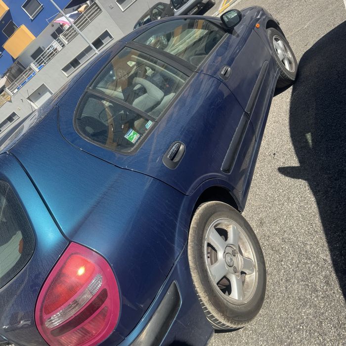 Nissan Almera — fotografia 7
