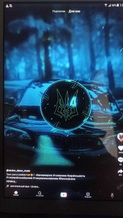 Планшет Samsung Galaxy Tab E SM-T561