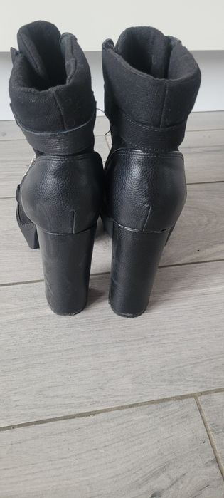 Buty Kazar wygodne