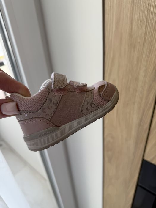 Кросівки  Geox для дівчинки