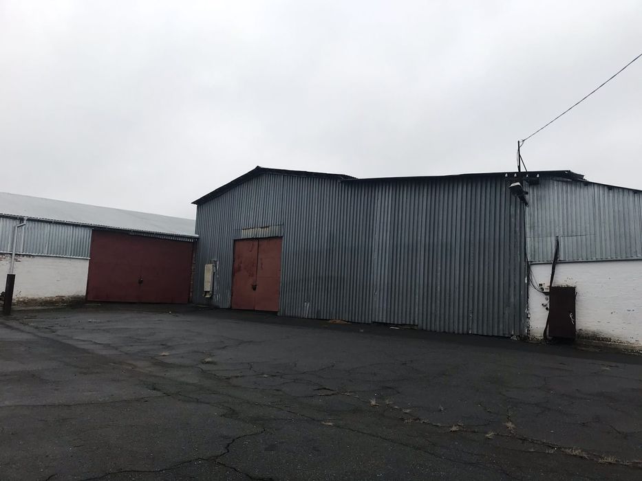 Продам складські приміщення