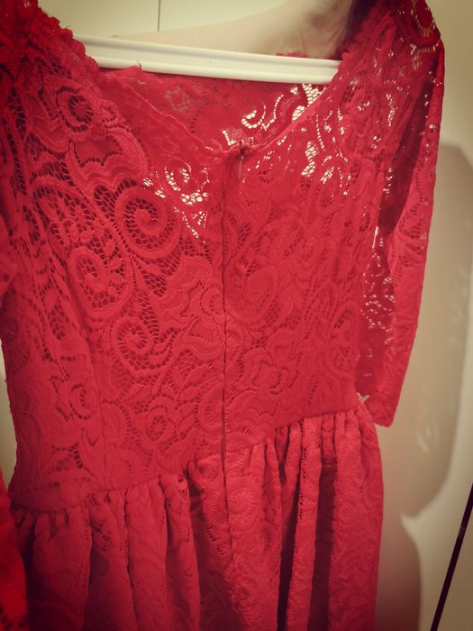 Czerwona sukienka M