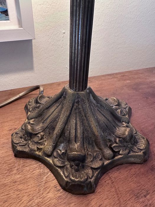 Candeeiro de mesa antigo
