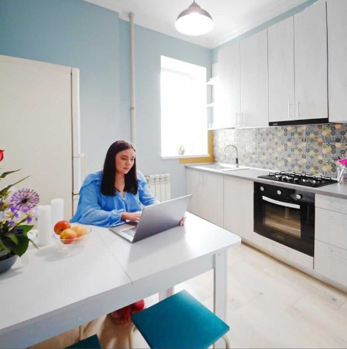 Сучасний хостел в самому центрі, метро Арсенальна