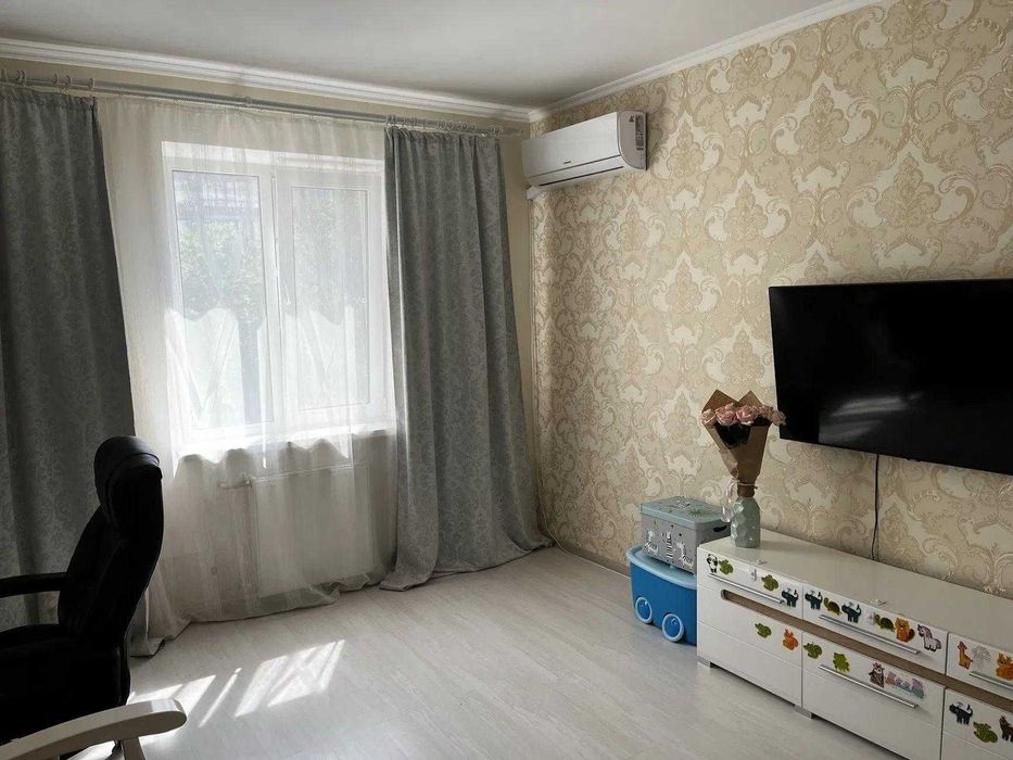 Продаж 1-кімнатна квартира новобудова