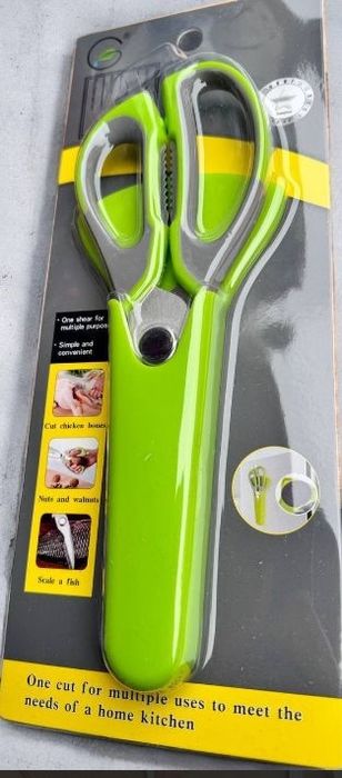 Кухонні ножиці секатор для м'яса птиці та риби .